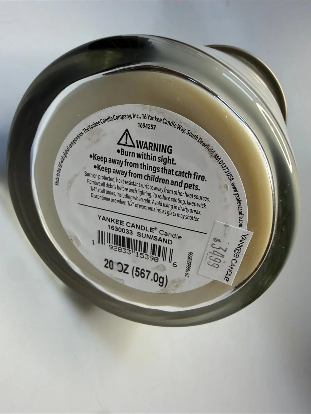 NEW Yankee candle sun and sand 20 oz candle